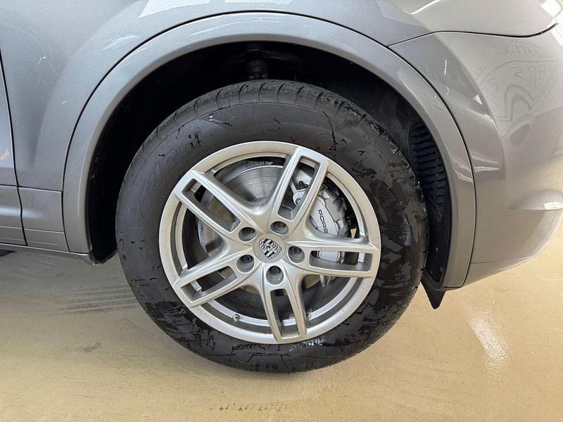 Gebraucht Porsche Cayenne S Chrono 420 PS (308 kW) 2015 Grau SUV