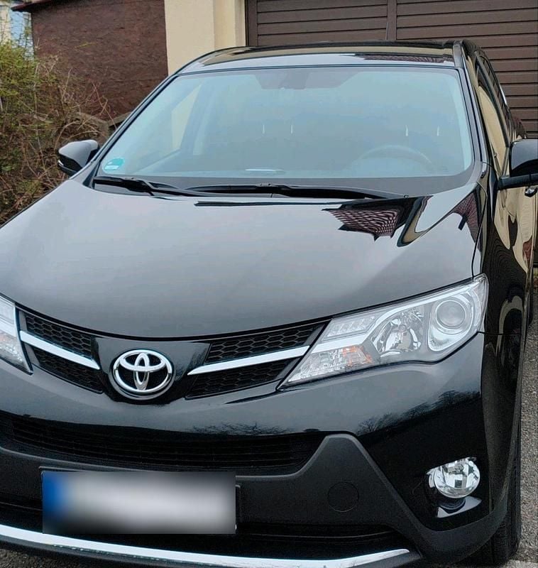 Gebraucht Toyota RAV4 151 PS (111 kW) 2015 Schwarz SUV
