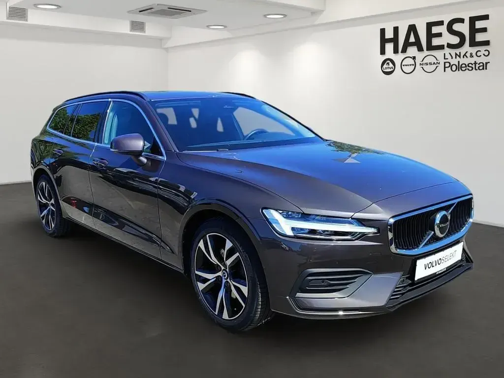 Occasion Volvo V60 Core 197 ch (144 kW) 2022 Gris Break