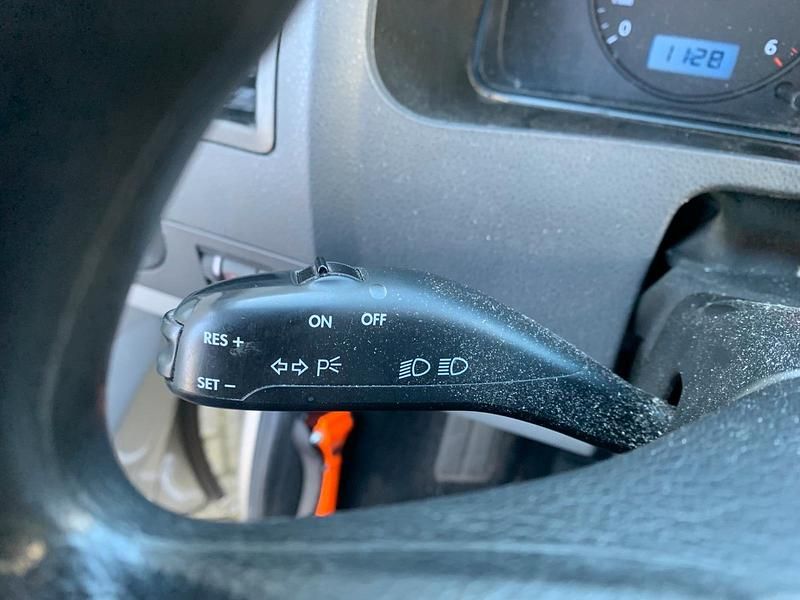 Gebraucht VW Transporter S 174 PS (127 kW) 2009 Beige Van