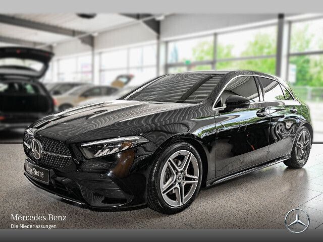 Schwarz Gebraucht 2024 Mercedes A200 Premium Kleinwagen | 31.990 € (Fairer Preis) - Bild 1/4
