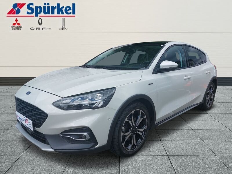 Metropolis weiß (metallic) Gebraucht 2019 Ford Focus Active Limousine | 18.980 € (Fairer Preis) - Bild 1/4