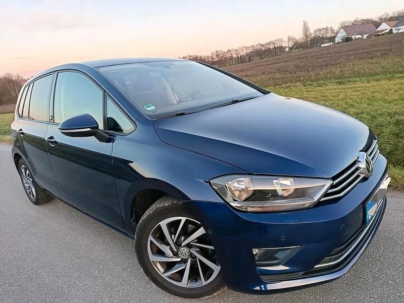 Gebraucht 2017 VW Golf Sportsvan Van / Kleinbus | 9.999 € (Superpreis) - Bild 1/4