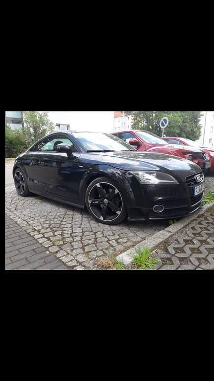 Schwarz Gebraucht 2011 Audi TT Ambiente Coupé | 6.500 € (Guter Preis) - Bild 1/4