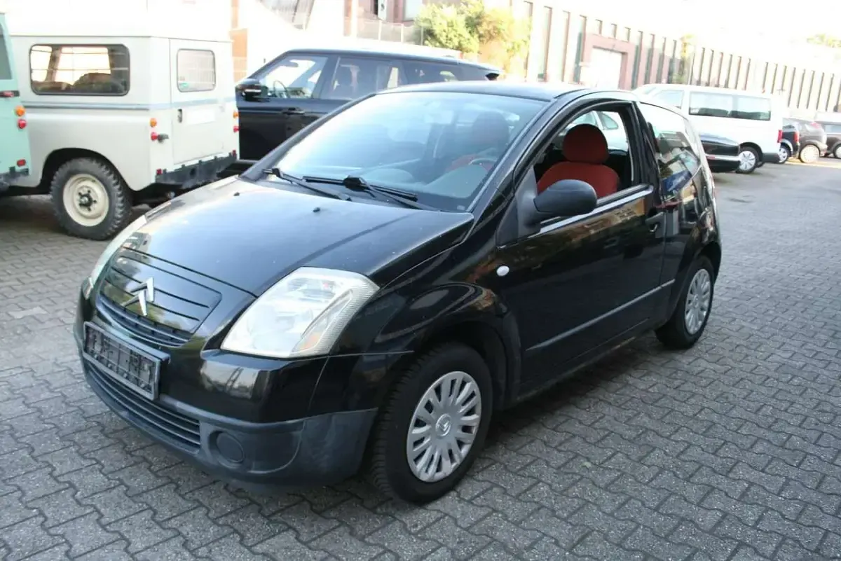 Gebraucht Citroën C2 60 PS (44 kW) 2004 Schwarz Kleinwagen