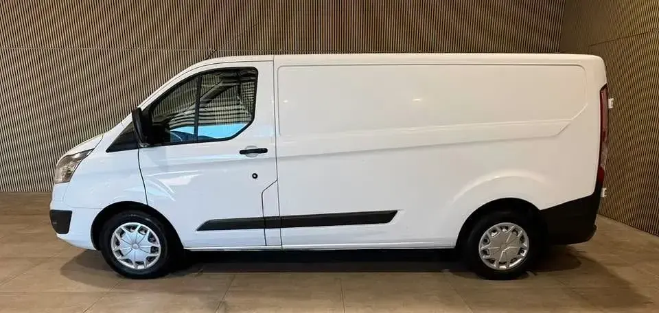 Gebraucht Ford Transit 170 PS (125 kW) 2017 Weiß Van / Kleinbus
