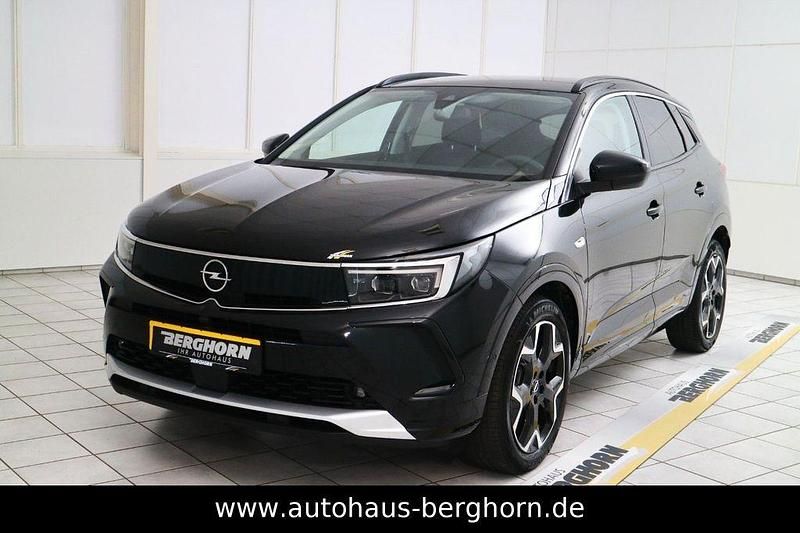 Perla schwarz met. (metallic) Gebraucht 2024 Opel Grandland X Ultimate SUV | 25.480 € (Fairer Preis) - Bild 1/4