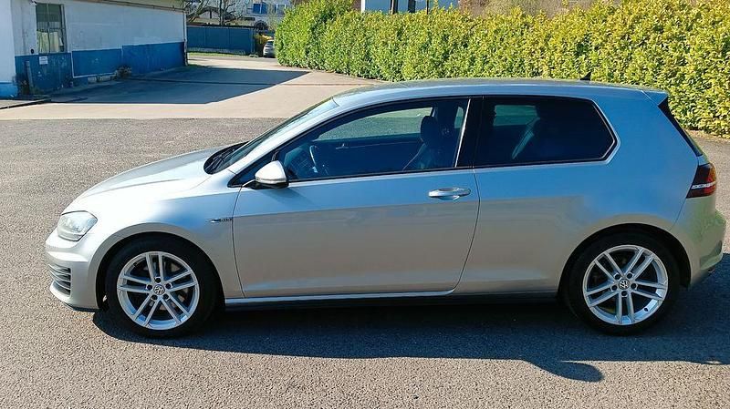 Second-hand VW Golf VII GTD 184 CP (135 kW) 2013 Gri Berlinǎ