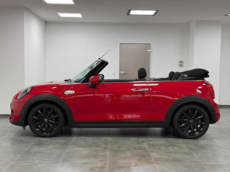 Gebraucht Mini Cooper S Cabriolet 178 PS (130 kW) 2021 Rot Cabrio