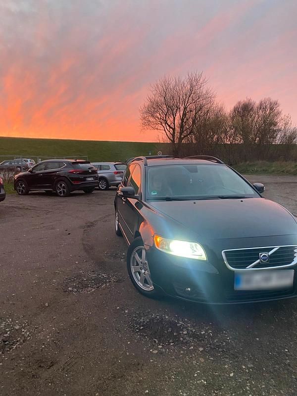 Gebraucht Volvo V50 136 PS (100 kW) 2008 Grau Kombi