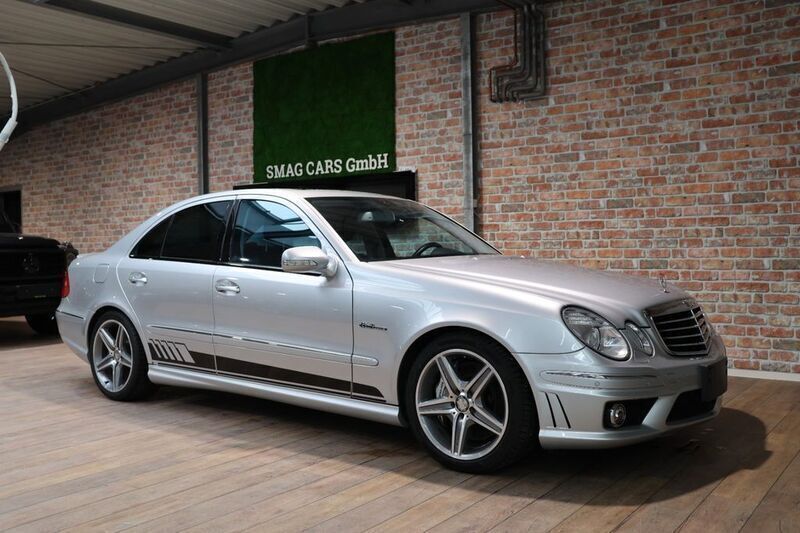 Silber Gebraucht 2008 Mercedes E63 AMG AMG Limousine | 44.000 € - Bild 1/4