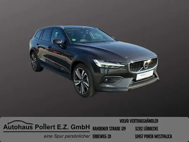Gebraucht Volvo V60 CC 145 PS (106 kW) 2024 Kombi