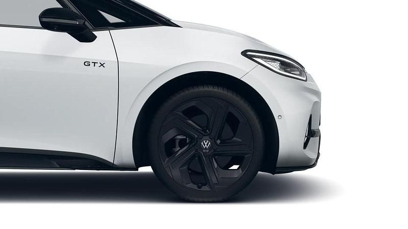 Gebraucht VW ID.3 210 kW (286 PS) 2025 Gletscherweiß metallic / schwarz (metallic) Kleinwagen