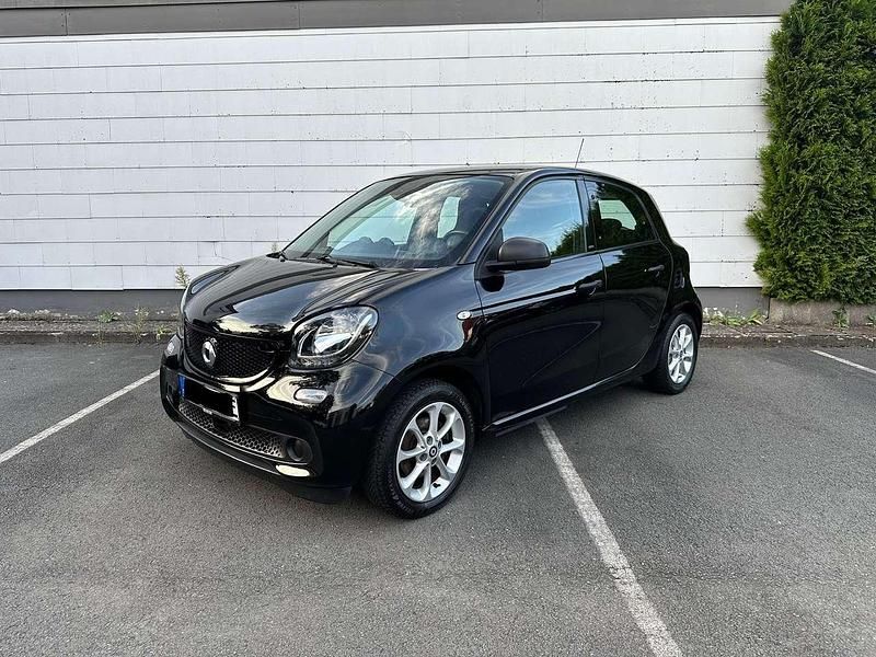 Schwarz Gebraucht 2018 Smart ForFour Electric Drive Kleinwagen | 8.900 € (Etwas zu teuer) - Bild 1/4