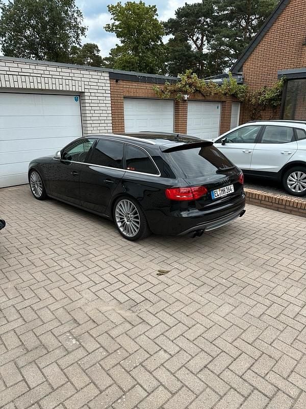 Schwarz Gebraucht 2009 Audi S4 Kombi | 12.999 € (Guter Preis) - Bild 1/4