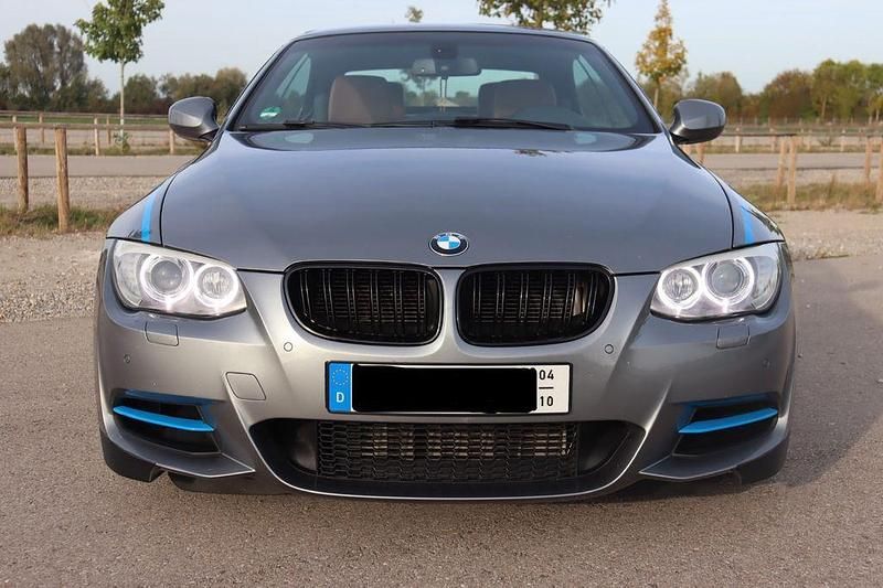 Gebraucht BMW 335 Cabriolet M Performance 340 PS (250 kW) 2011 Grau Cabrio