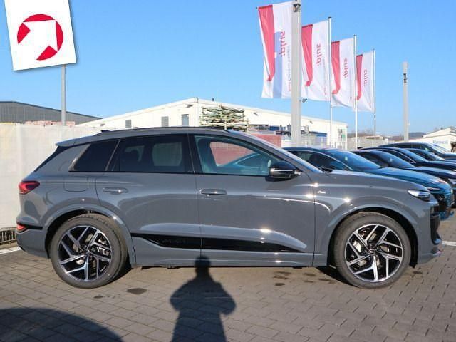 Neu Audi Q6 e-tron S-Line 284 kW (387 PS) 2025 Magnetgrau SUV