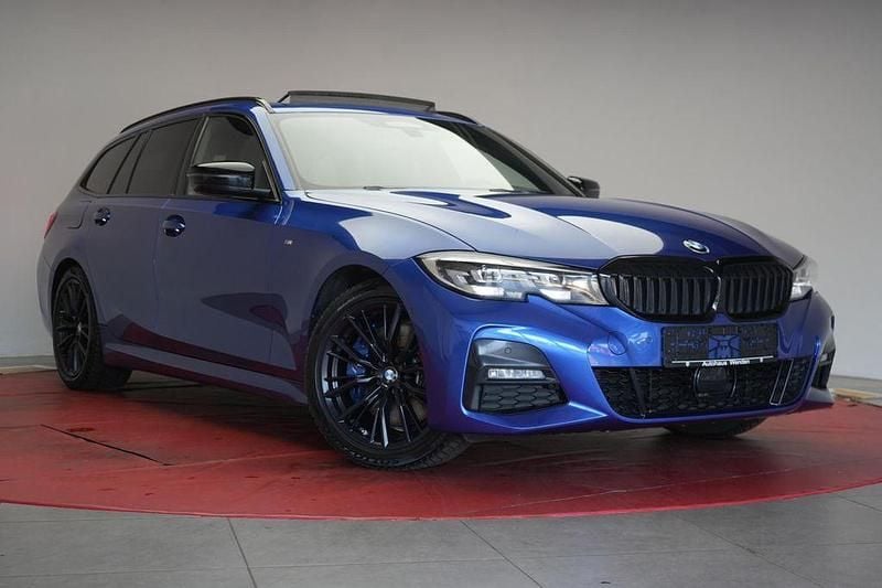 Blau Gebraucht 2020 BMW 330 M Sport Kombi | 25.990 € (Guter Preis) - Bild 1/4