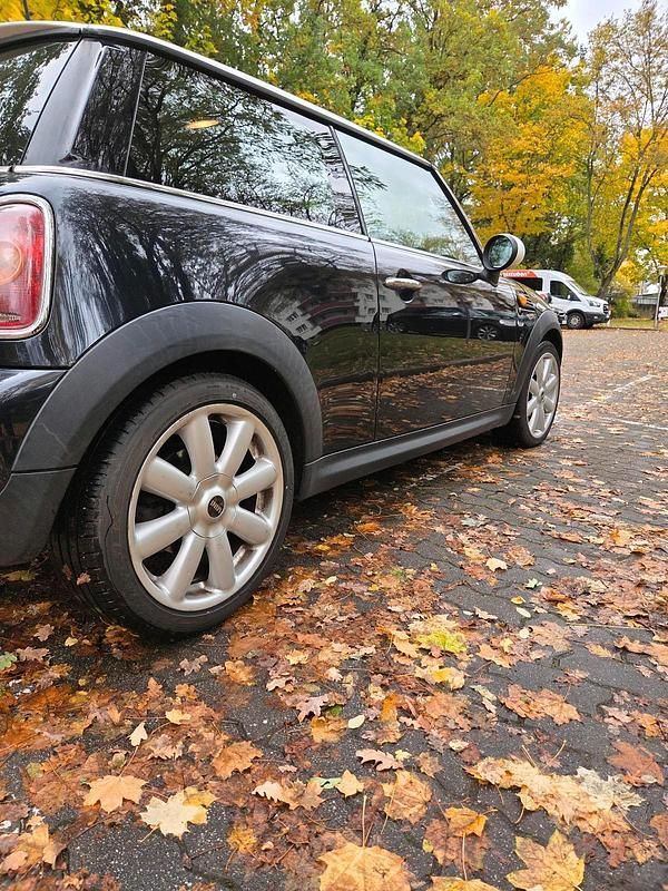 Schwarz Gebraucht 2007 Mini Cooper Kleinwagen | 1.000 € - Bild 1/4