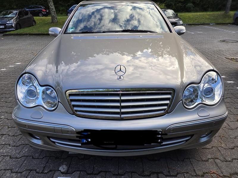 Gebraucht 2006 Mercedes C280 Limousine | 2.900 € (Fairer Preis) - Bild 1/4