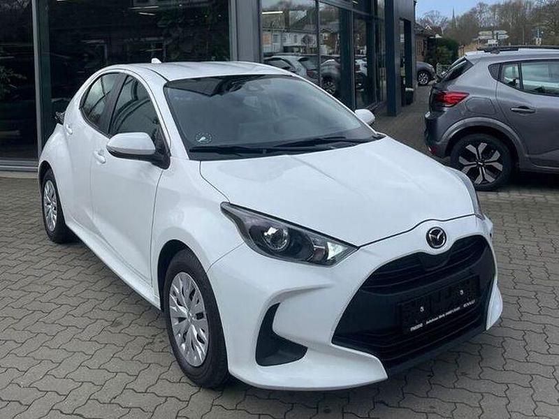 Gebraucht Mazda 2 116 PS (85 kW) 2023 Weiß Kleinwagen