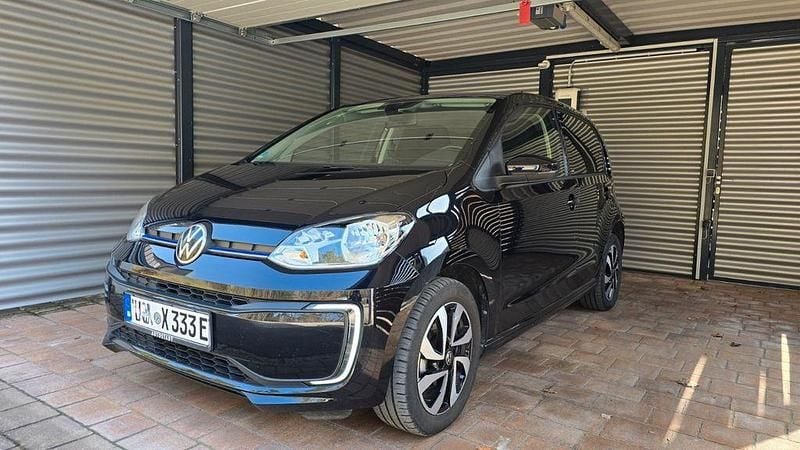 Gebraucht VW e-up! Active 61 kW (83 PS) 2021 Schwarz Kleinwagen
