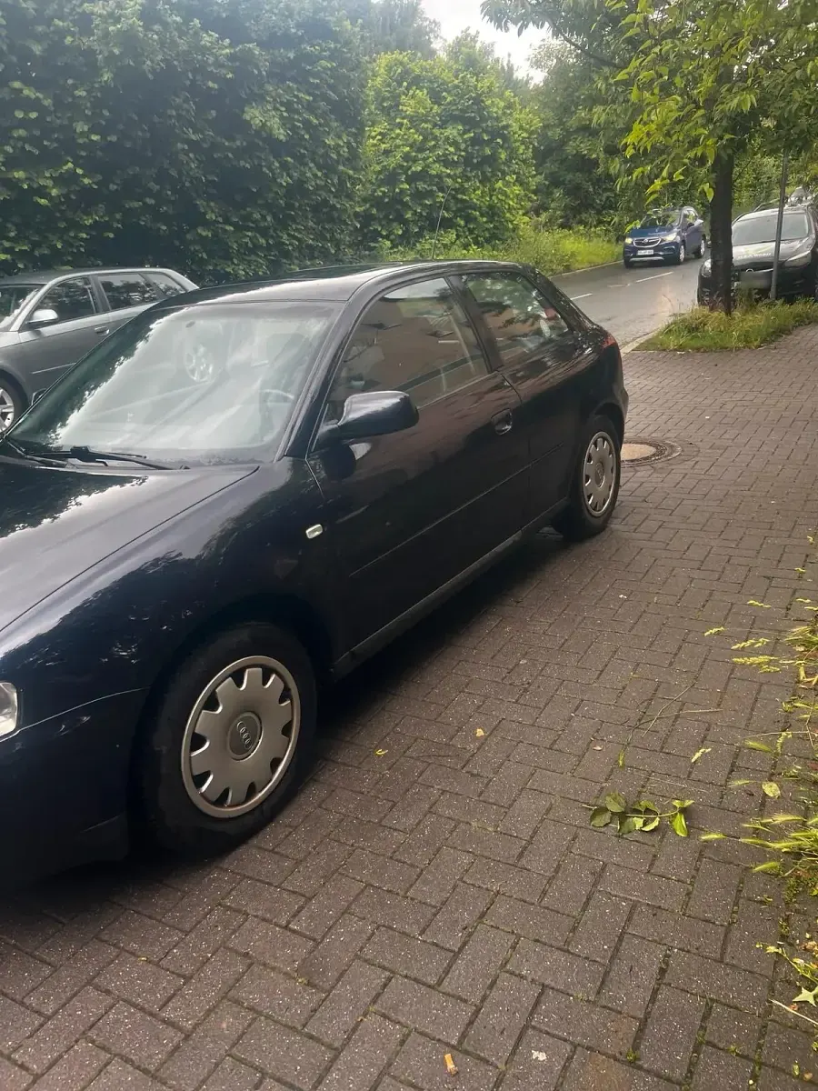 Gebraucht Audi A3 125 PS (91 kW) 2000 Blau Kleinwagen