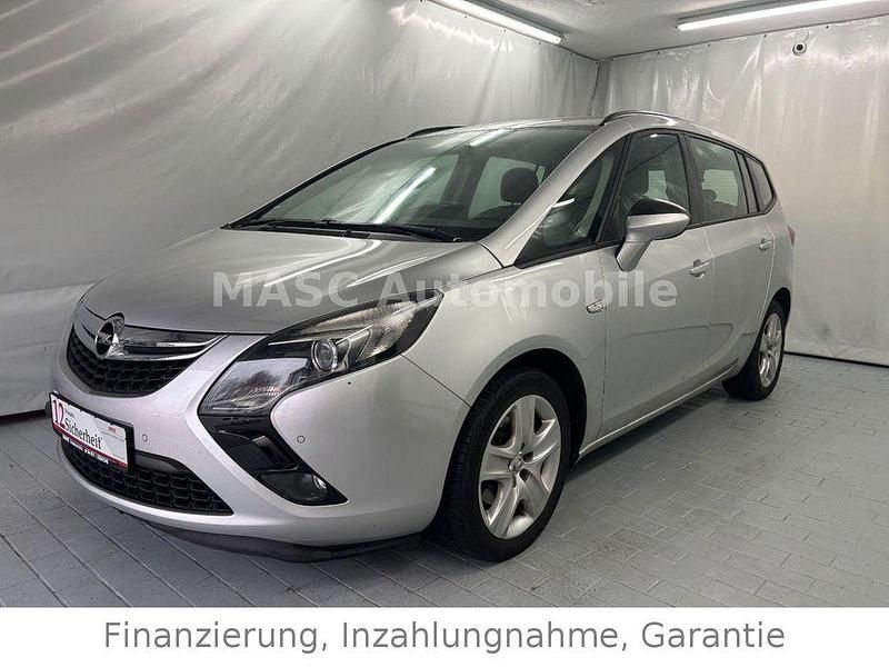 Silber Gebraucht 2016 Opel Zafira Van / Kleinbus | 8.900 € (Guter Preis) - Bild 1/4