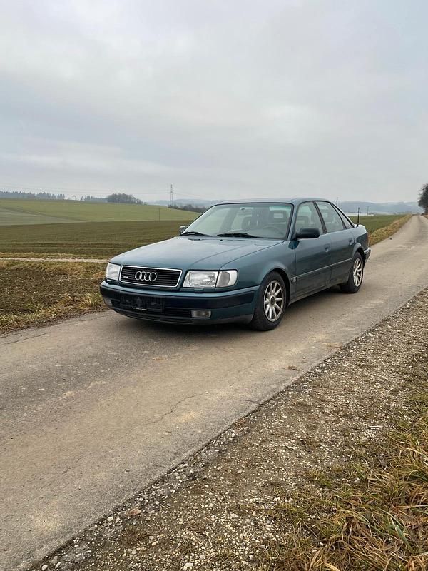 Blau Gebraucht 1993 Audi 100 Limousine | 3.700 € - Bild 1/4