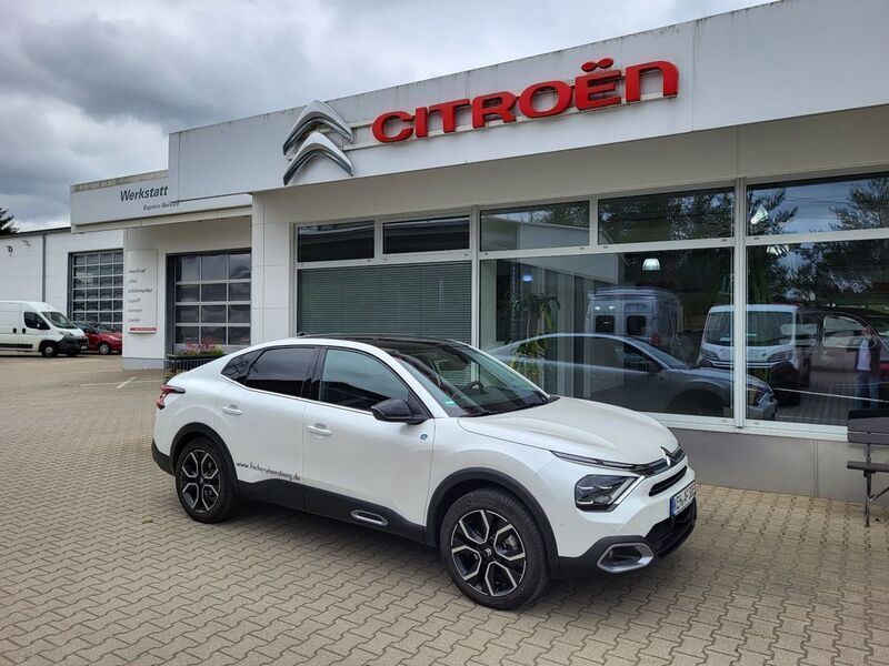 Weiß Gebraucht 2023 Citroën e-C4 Shine SUV | 19.990 € (Fairer Preis) - Bild 1/4
