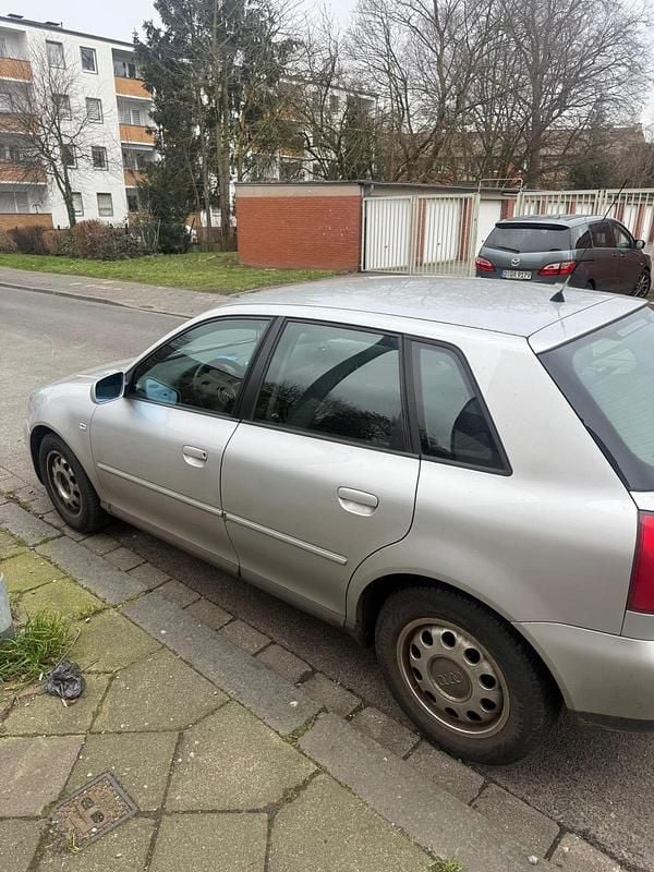Gebraucht Audi A3 101 PS (74 kW) 2001 Silber Kleinwagen