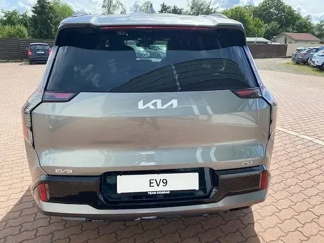 Neu Kia EV9 GT 373 kW (508 PS) 2026 Grau SUV