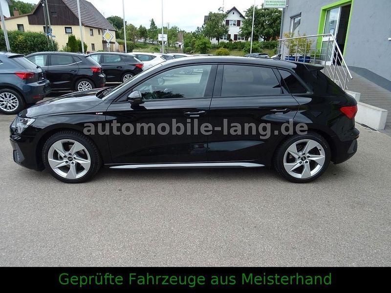 Second-hand Audi A3 S-Line 110 CP (80 kW) 2024 Negru Berlinǎ