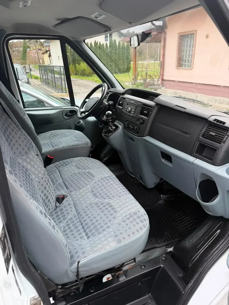 Gebraucht Ford Transit 115 PS (84 kW) 2011 Weiß Van / Kleinbus
