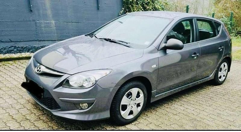 Gebraucht 2010 Hyundai i30 Comfort Kombi | 4.100 € (Fairer Preis) - Bild 1/4