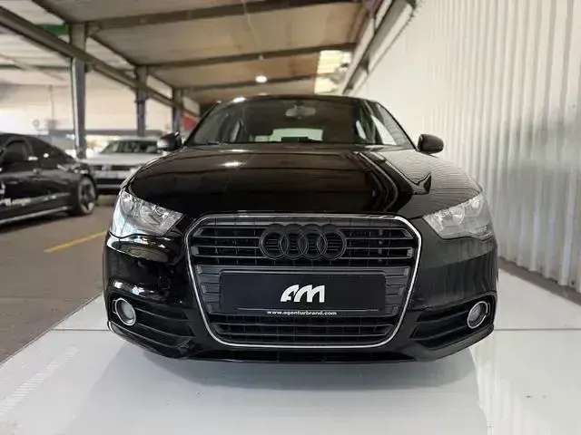 Gebraucht Audi A1 Sportback Ambition 86 PS (63 kW) 2013 Schwarz Kleinwagen