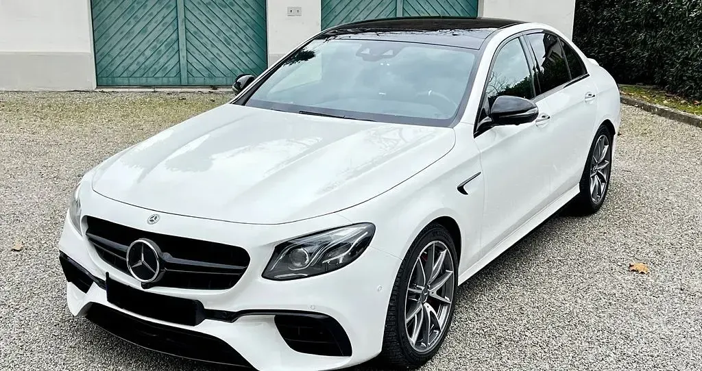 Gebraucht Mercedes E63S AMG AMG 612 PS (450 kW) 2018 Weiß Limousine