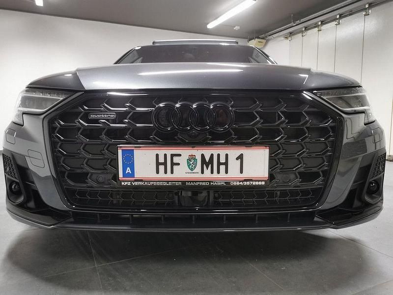 Neu Audi A8 Exclusive 476 PS (350 kW) 2026 Grau Limousine