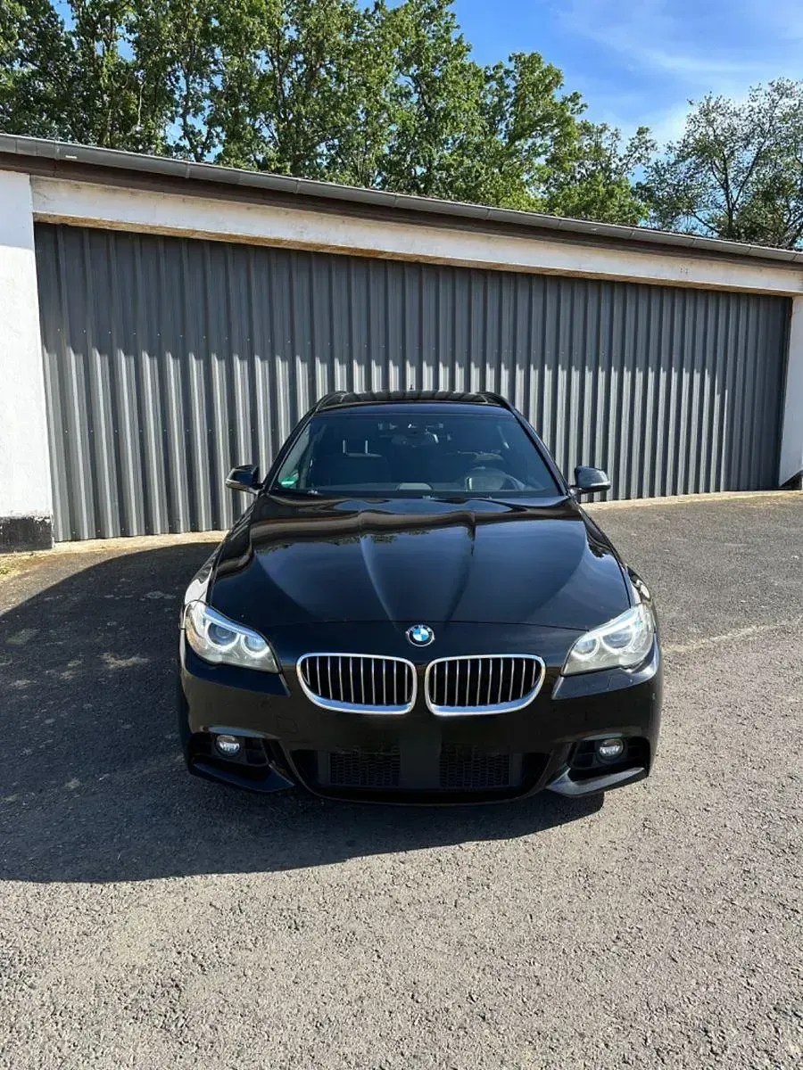 Gebraucht BMW 530 M Sport 258 PS (189 kW) 2016 Schwarz Kombi