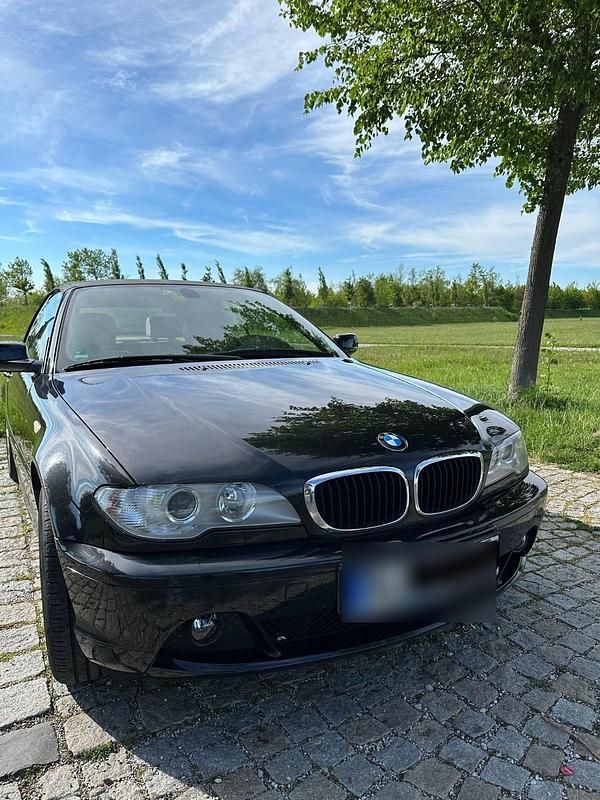 Gebraucht BMW 318 Cabriolet 143 PS (105 kW) 2005 Schwarz Cabrio