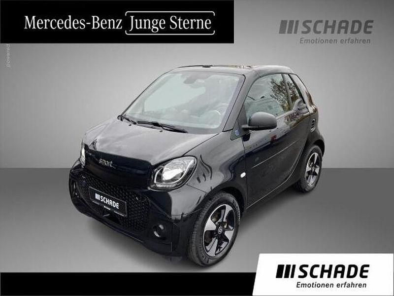 Schwarz Gebraucht 2020 Smart ForTwo Electric Drive Passion Cabrio | 11.950 € (Fairer Preis) - Bild 1/4