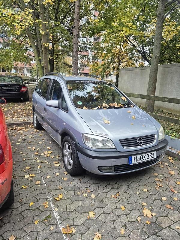 Silber Gebraucht 2003 Opel Zafira Limousine | 1.250 € (Guter Preis) - Bild 1/4