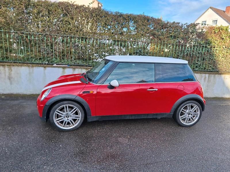Gebraucht Mini Cooper 90 PS (66 kW) 2006 Rot Kleinwagen
