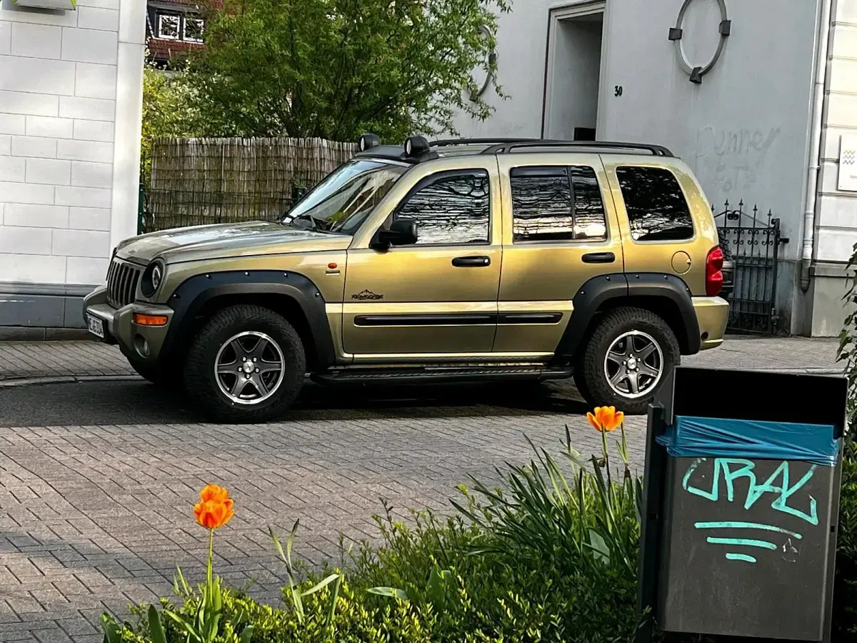 Brugt Jeep Cherokee 204 HK (150 kW) 2005 Grøn SUV