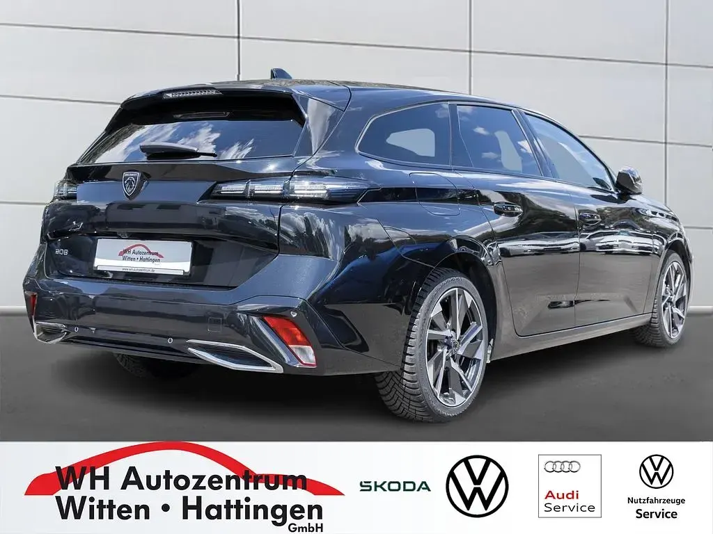 Gebraucht Peugeot 308 SW Allure 131 PS (96 kW) 2023 Perlaneraschwarzmetallic Kombi