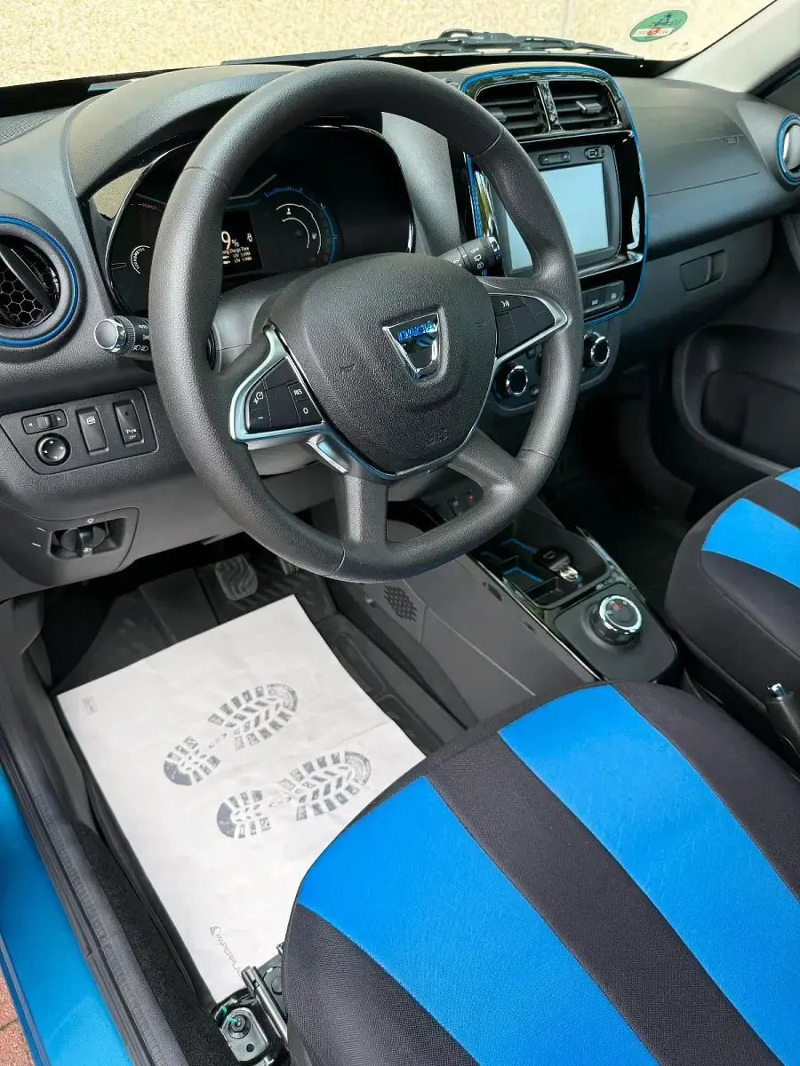 Gebraucht Dacia Spring Comfort Plus 33 kW (45 PS) 2022 Blau Kleinwagen