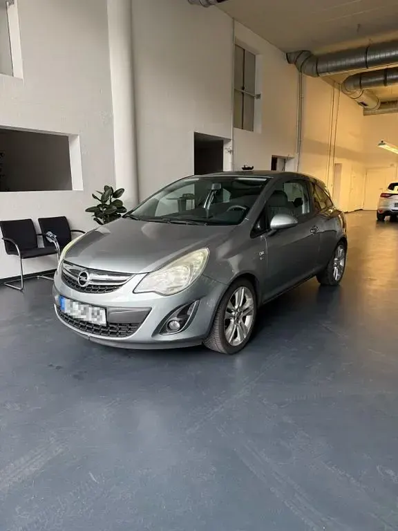 Gebraucht Opel Corsa 87 PS (63 kW) 2013 Grau Kleinwagen
