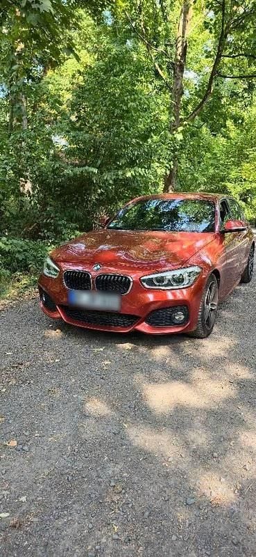 Gebraucht BMW 120 190 PS (139 kW) 2018 Orange Kleinwagen