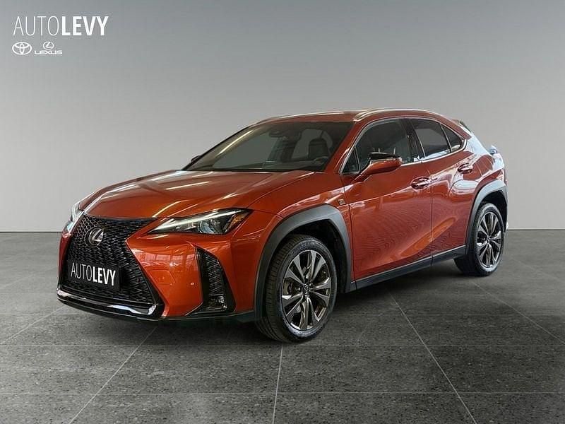 Gebraucht Lexus UX 250h Sport Design Packet 184 PS (135 kW) 2023 Orange SUV