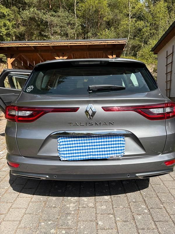Second-hand Renault Talisman 131 CP (96 kW) 2018 Gri Break